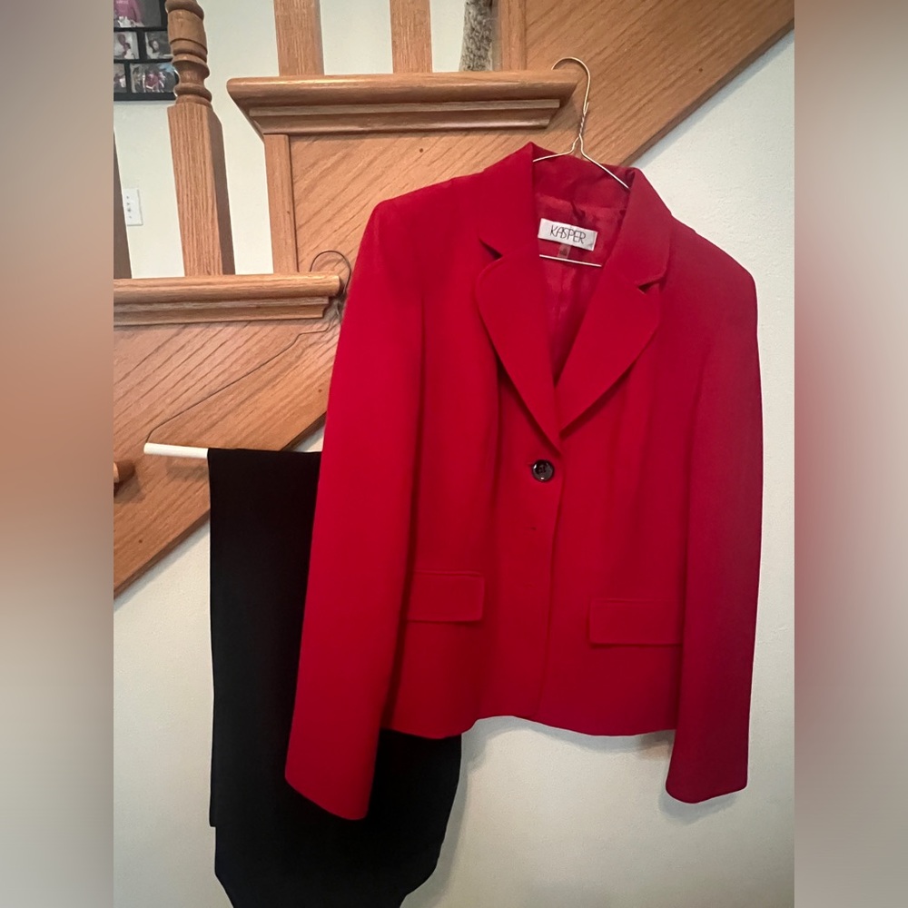 Kasper 2-piece Suit (10)